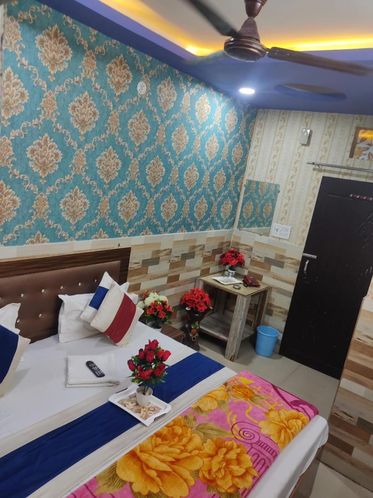 Hotel Sun Shine Inn Lucknow Exteriör bild